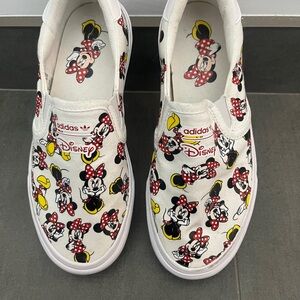Adidas White Slip-Ons with Minnie Mouse Print